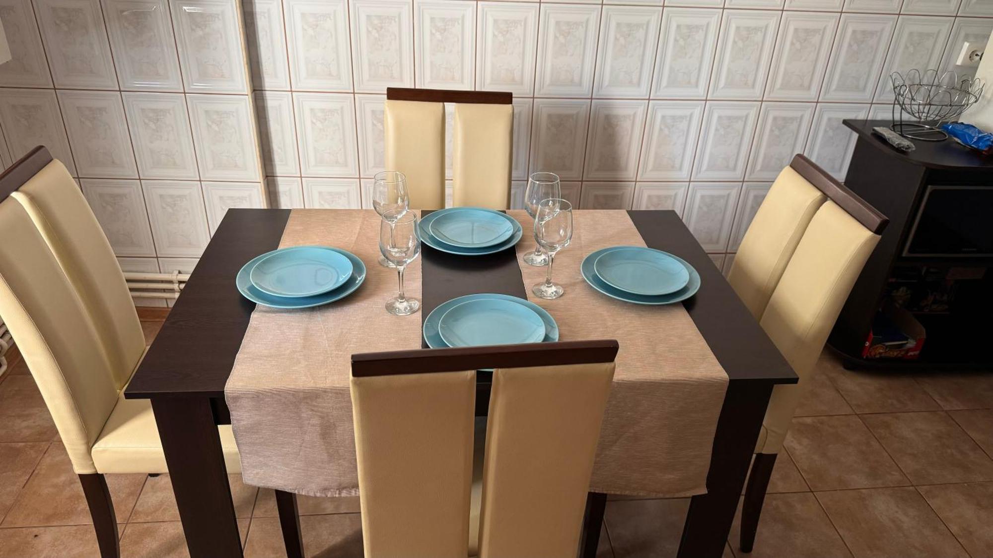Apartament 3 Camere Otopeni Exteriör bild